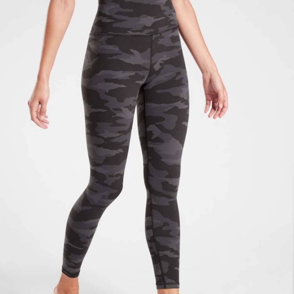Athleta • Black Camo Legging